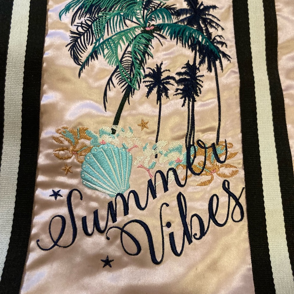 Summer vibes tote